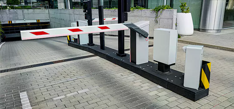 Custom Gate Design & Integration Stratford